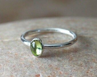 Peridot Stacking Ring 6x4 mm in Sterling Silver, August Birthstone, Green Gemstone, Gift for Her, Size 2 to 15, Birthstone Jewelry, Small