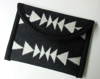 Kindle or Kindle Paperwhite Sleeve Cover Case Blanket Wool Pouch Padded Native American Print