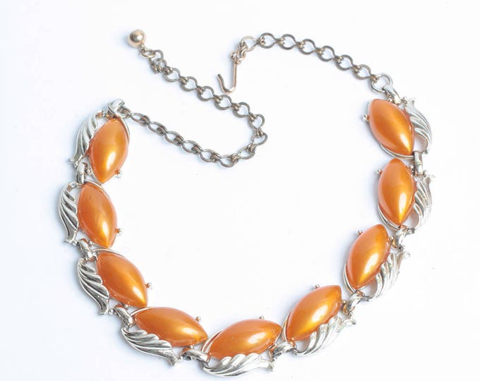 Pumpkin Orange Thermoset Lucite Necklace Choker Length Unsigned Coro Vintage