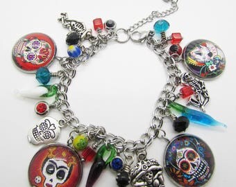 Silver Day of Dead charm Bracelet, Dia de Los Muertos Jewelry, Sugar skull, 316L stainless steel