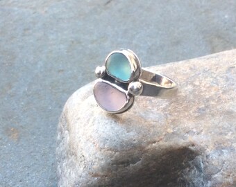 Sea glass jewelry, Aqua and pink sea glass bezet set sterling silver ring, size 6