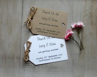 Personalised Pencil Us In Wedding Save The Date Evening Vintage/Shabby Chic Rustic Luggage Tags Heart