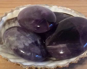 Amethyst Palm Stone, Healing Crystals, Healing Stones, Spiritual Stone, Chakra Stone