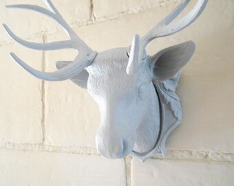 Large faux taxidermy deer head, Mid century faux trophy, long antlers deer head light gray 1950s wall mount deer head revisited !