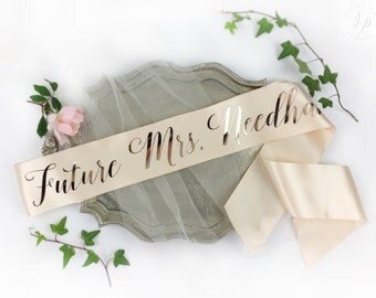 Personalized Future Mrs Sash. Custom Bachelorette Party Sash. Bride Sash. Bachelorette Sash. Bachelorette Party Accessory. Bridal Party Sash