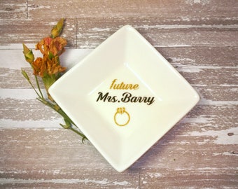 Future Mrs. Ring Dish, Engagement ring dish, Custom Jewelry Dish