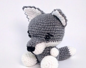 PATTERN: Crochet wolf pattern - amigurumi wolf pattern - crocheted gray wolf pattern - wolf toy tutorial - PDF crochet pattern