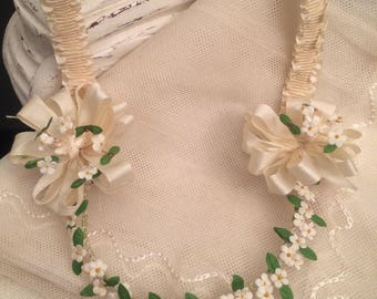 1920's Wedding Crown Headpiece & Veil / Flapper Style Cloth Flower and Satin Roosettes Headpiece / Embroidered Soft Net Tule Veil - Lovely!