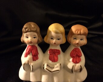 Vintage Three Girl Christmas Carolers Porcelain Figurine