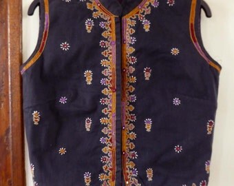 Vintage indian Shrujan waistcoat vest hand made embroideries rabari size XS india
