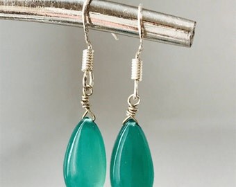 Green Onyx Earrings Onyx Earrings Minimalist Earrings Briolettes Earrings Gemstone Earrings