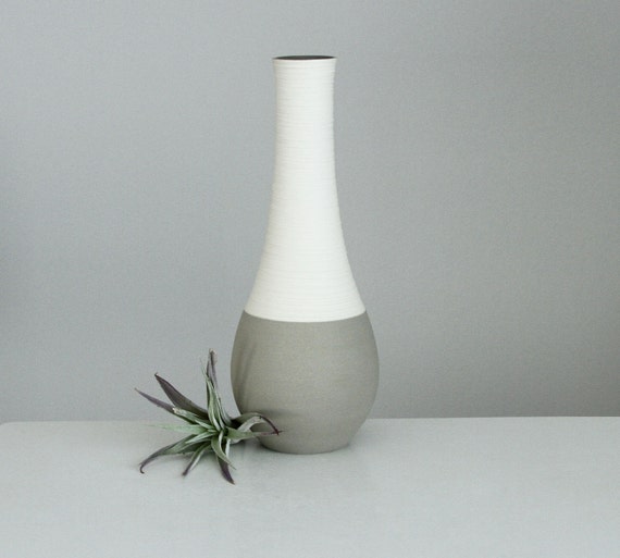Tall Vase Matte Grey Porcelain Tall Groove Vase in Matte