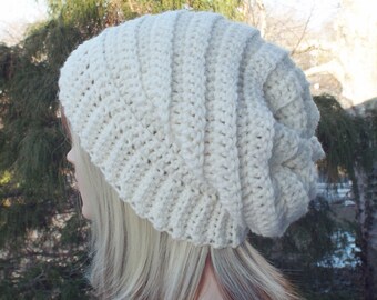 Winter White Crochet Hat, Womens Slouchy Beanie, Boho Slouchy Hat, Oversized Slouch Beanie, Chunky Hat, Winter Hat, Slouch Hat