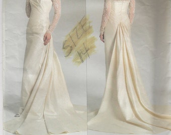 Stunning Wedding Dress Pattern Vogue 2906 Sizes 12 - 16 Uncut