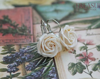 Ivory rose earrings, rose earrings, ivory flower earrings, flower earrings, white rose earrings, white flower earrings, bridal