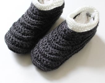Crochet Moccasin slippers for women, Crochet slipper boots, Women's house shoes - The Davos-