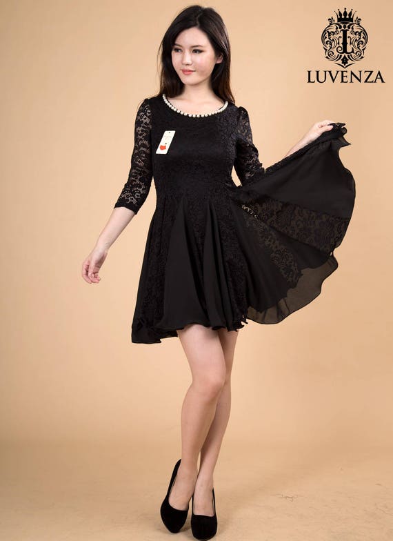 Robe noire dentelle de patisserie