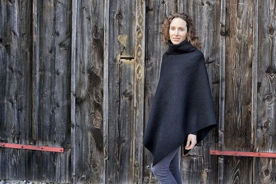 Anahi-Poncho I Wool-Poncho I Mexican-Style-Poncho I womens-poncho I Black
