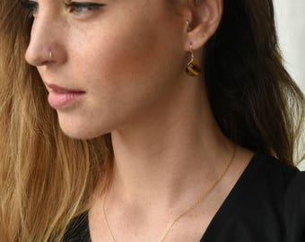 Tigers Eye Pendant, Tigers Eye Necklace, Protective Stone, Brown Necklace, Bronze Necklace, Spiritual Necklace, Gemstone necklace, Jade