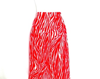 1970's Vintage California Krush Skirt Red & White Abstract Skirt Funky Elastic Waist Boho Skirt Festival Clothing Unique 70's Clothing