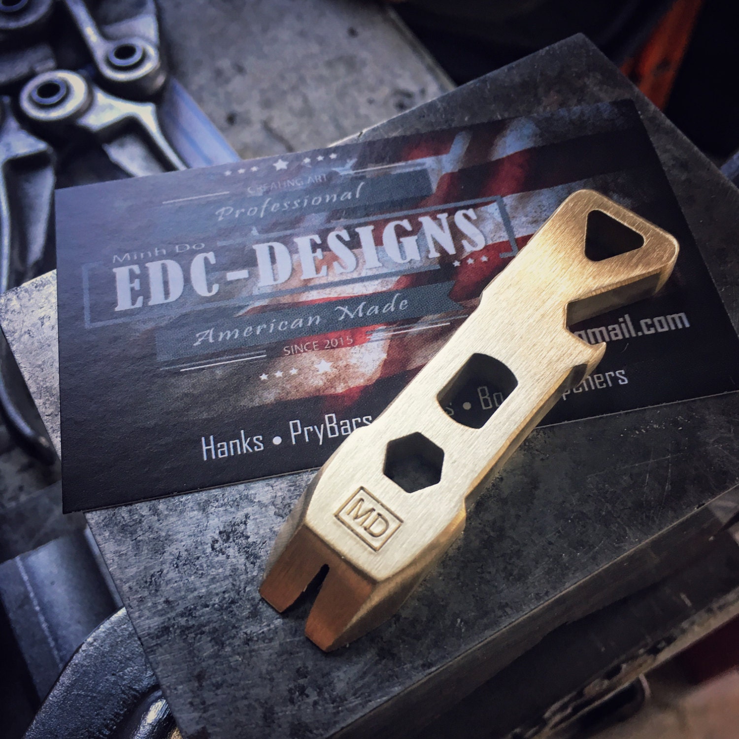 Axo mini pry bar Brass