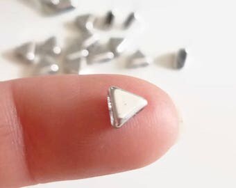 Kheops Par Puca Argentees Two Hole Triangle Pyramid Bead, 10g Tube, 70pc - Kheops Silver Bead, Pyramid Bead, Triangle Bead, Kheops Bead