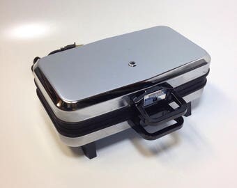 Vitantonio Waffle Iron Belgian Waffle Maker Made in USA 900watts