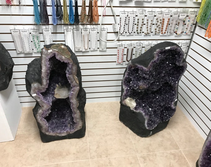 Amethyst Geodes 34" tall Amethyst Crystal from Brazil 180 Pounds- Home Decor \ Geode \ Crystal \ Raw Amethyst \ Amethyst Crystal \ Purple