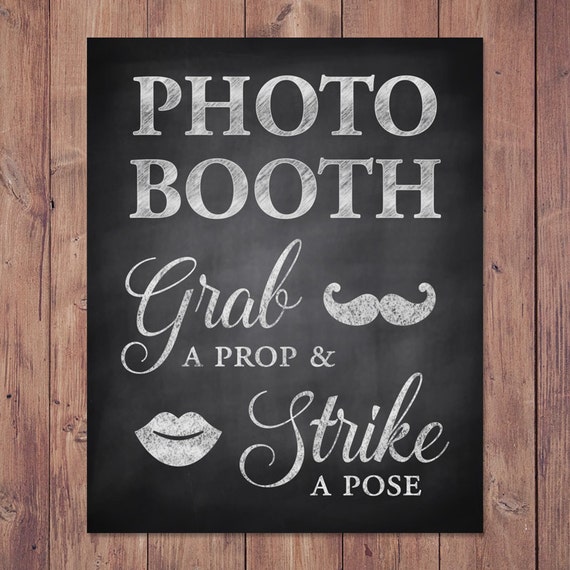 ultimate list of photo booth prop ideas