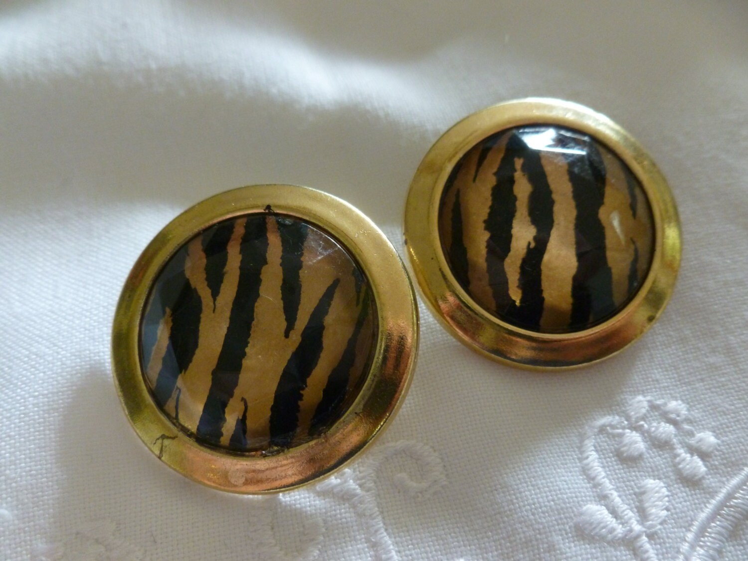 Two Large Vintage Animal Print Buttons Gold by MuskRoseVintage