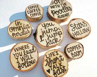 Gilmore Girls Magnet Set | Stars Hollow | Handwritten | Hand Lettered | Wood Burned | Rustic Wood Slice Magnets