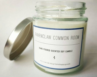 Common Room Set of 4 - Gryffindor, Slytherin, Hufflepuff and Ravenclaw - Harry Potter inspired handmade soy wax candles