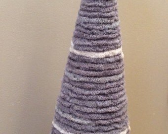 16" yarn tree-cardboard cone-variegated cream & gray chenille yarn-vintage cookie press-dog-vintage buttons-glitter-Christmas-primitive