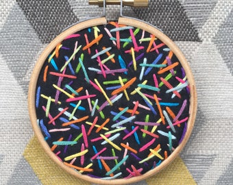 Embroidered Hoop Art: Hundreds and Thousands