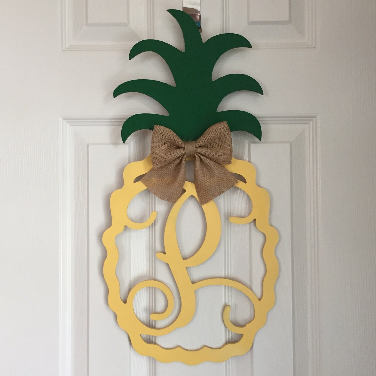 Monogram Pineapple Door Hanger - Summer Door Hanger - Pineapple Initial Wreath - Beach Door Hanger - Pineapple Wreath - Beach Door Decor