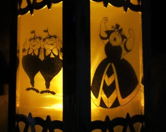 Disney's Alice in Wonderland Inspired Battery-Operated Plastic Lanterns (Gold Mini)
