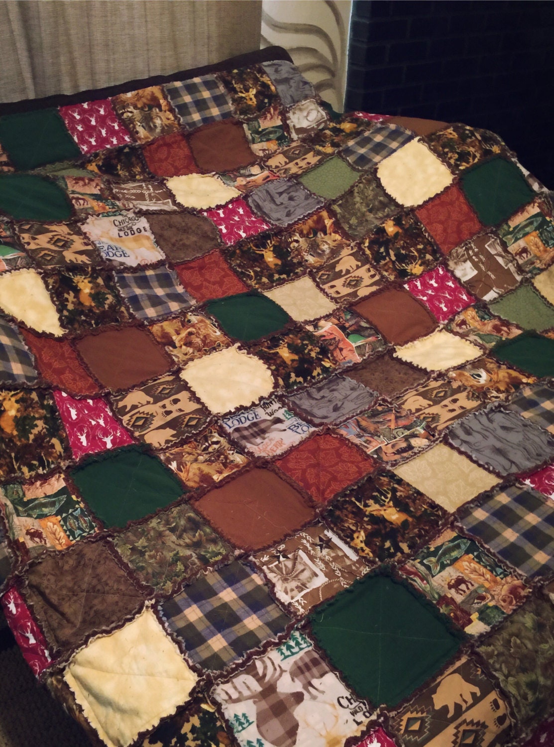 Extra large queen size cabin theme rag quilt