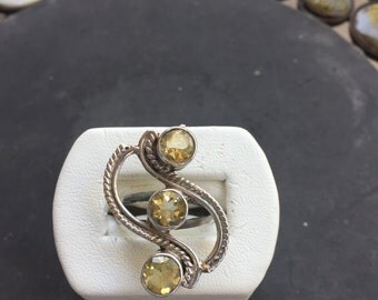 Silver answer citrine ring