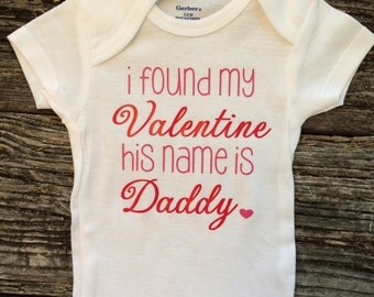 Valentines Girl Onesie, Baby girls Valentine onesie, Girls Valentine bodysuit, Valentines Day onesie for girls, Baby Valentine