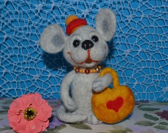 Charming girl mouse wool toy with bag Animal Handmade toys Perfect gift Home decor felt Mouse