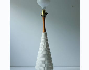 Modern white ceramic conical table lamp
