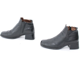 size 10 CHELSEA black leather 80s 90s MINIMAL high heel zip up ankle boots