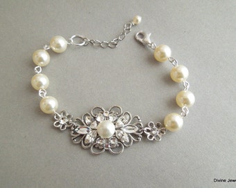 Pearl Bracelet, Bridal Bracelet, Swarovski bracelet, Pearl Bridal Bracelet, Statement Bridal Bracelet, Pearl and Rhinestone Bracelet, DINA
