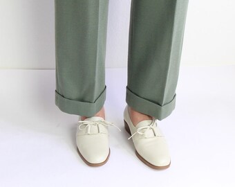 VINTAGE Womens Oxford Shoes Bone Leather Size 7.5