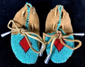 Vintage Native American Beaded Baby Moccasin Booties
