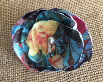 Flower Hair Pin / Brooch