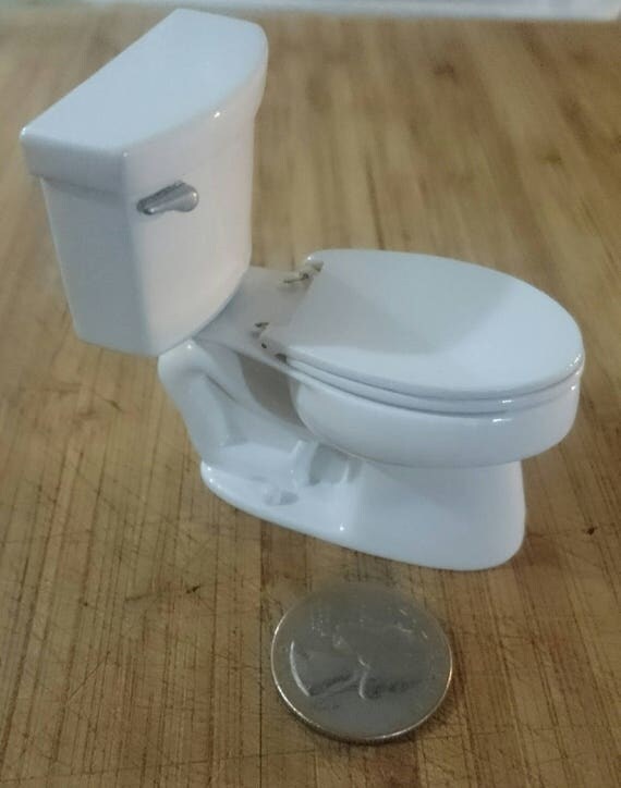 1 Inch Scale Dollhouse Toilet Gloss White