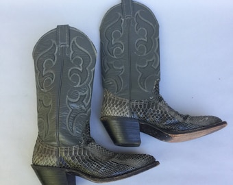 Vintage NOCONA Grey Leather Snakeskin Cowboy Boots sz 5.5 w Heel