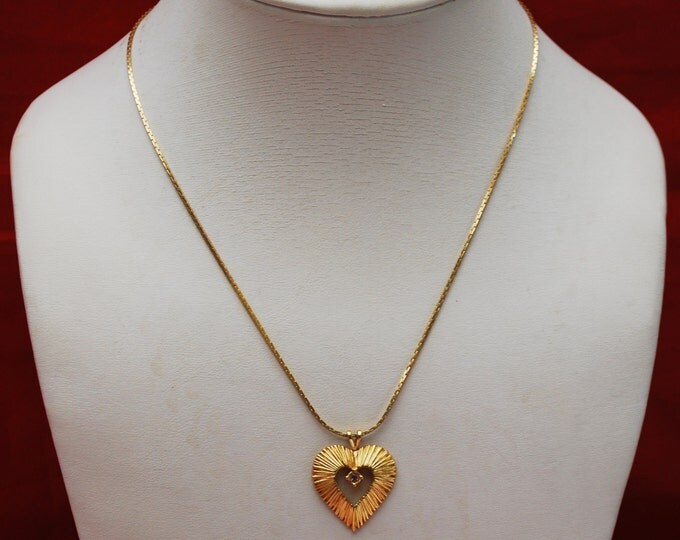 Gold Heart necklace - Avon Signed - Light Pink Rhinestone -Vintage heart pendant