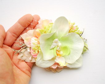 Green Peach White Bridal Orchids Hair Comb Clip, Beach Hawaiian Mermaid Weddings Hair Accessories, White Orchid Headpiece, Seashells Comb